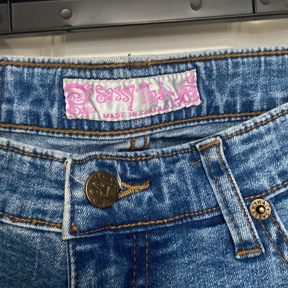 Fancy jeans for night out. I bought these on a whim in Vegas - Picture 2 of 8